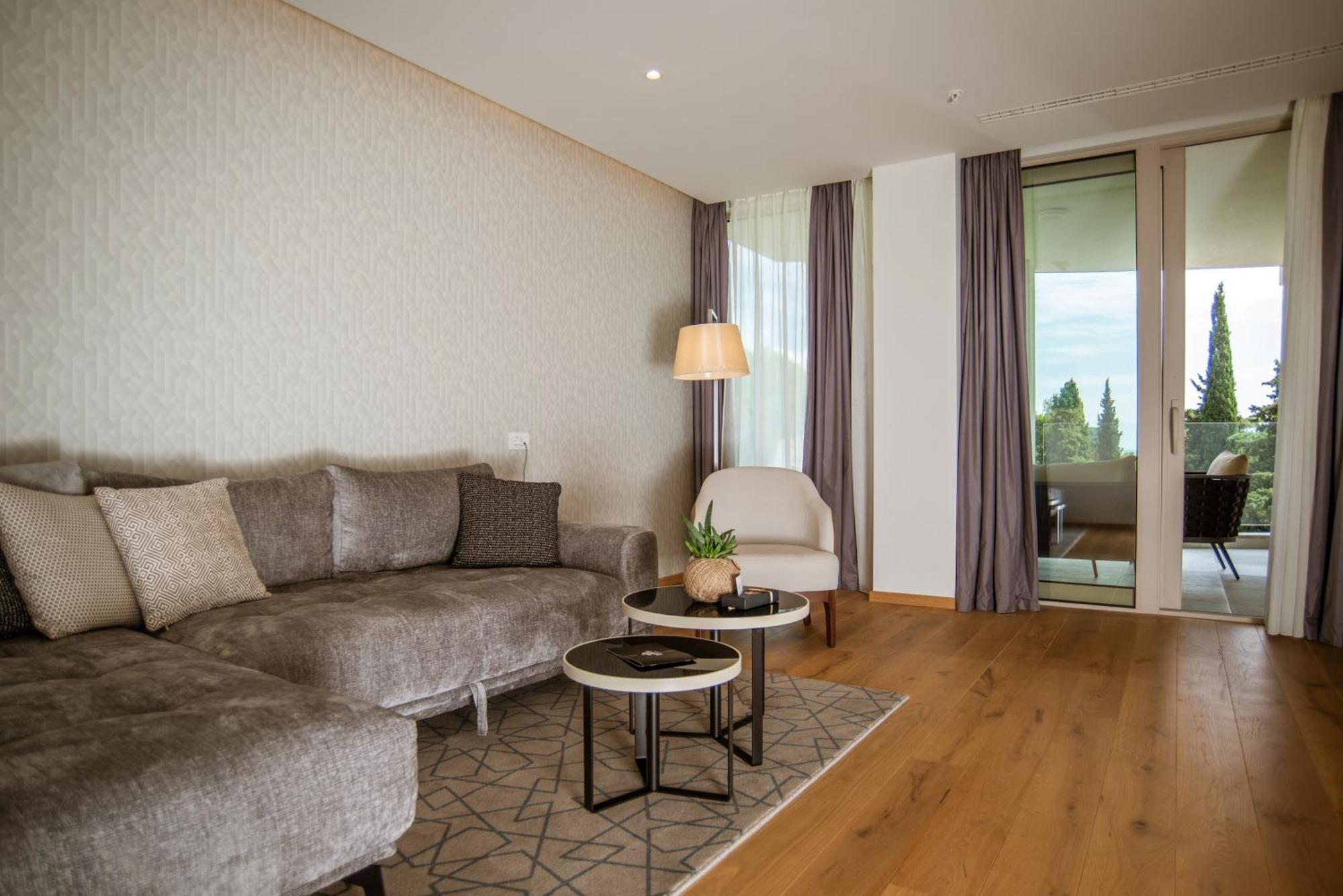 Hotel Imperial Conference & Spa Budva Luaran gambar