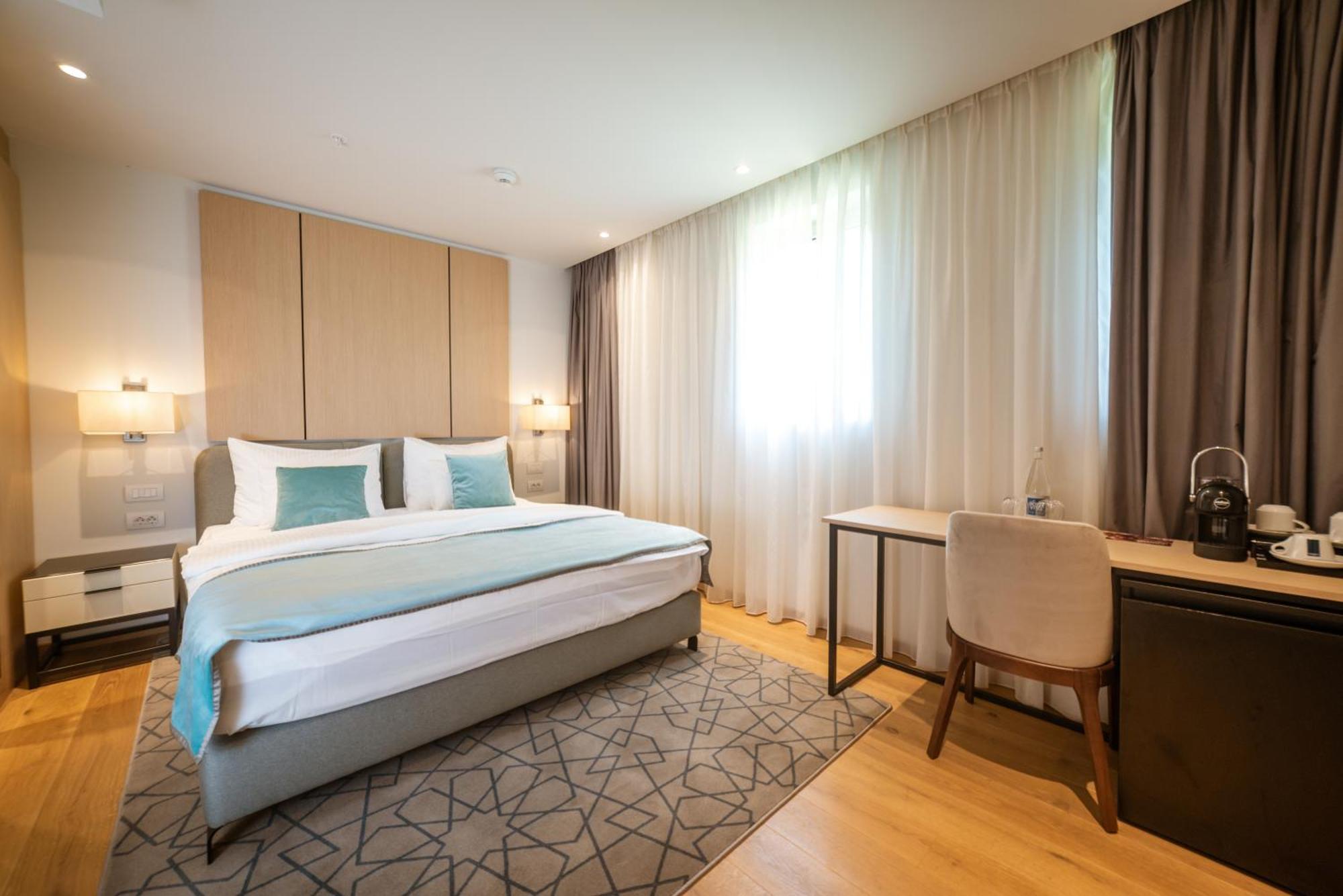 Hotel Imperial Conference & Spa Budva Luaran gambar