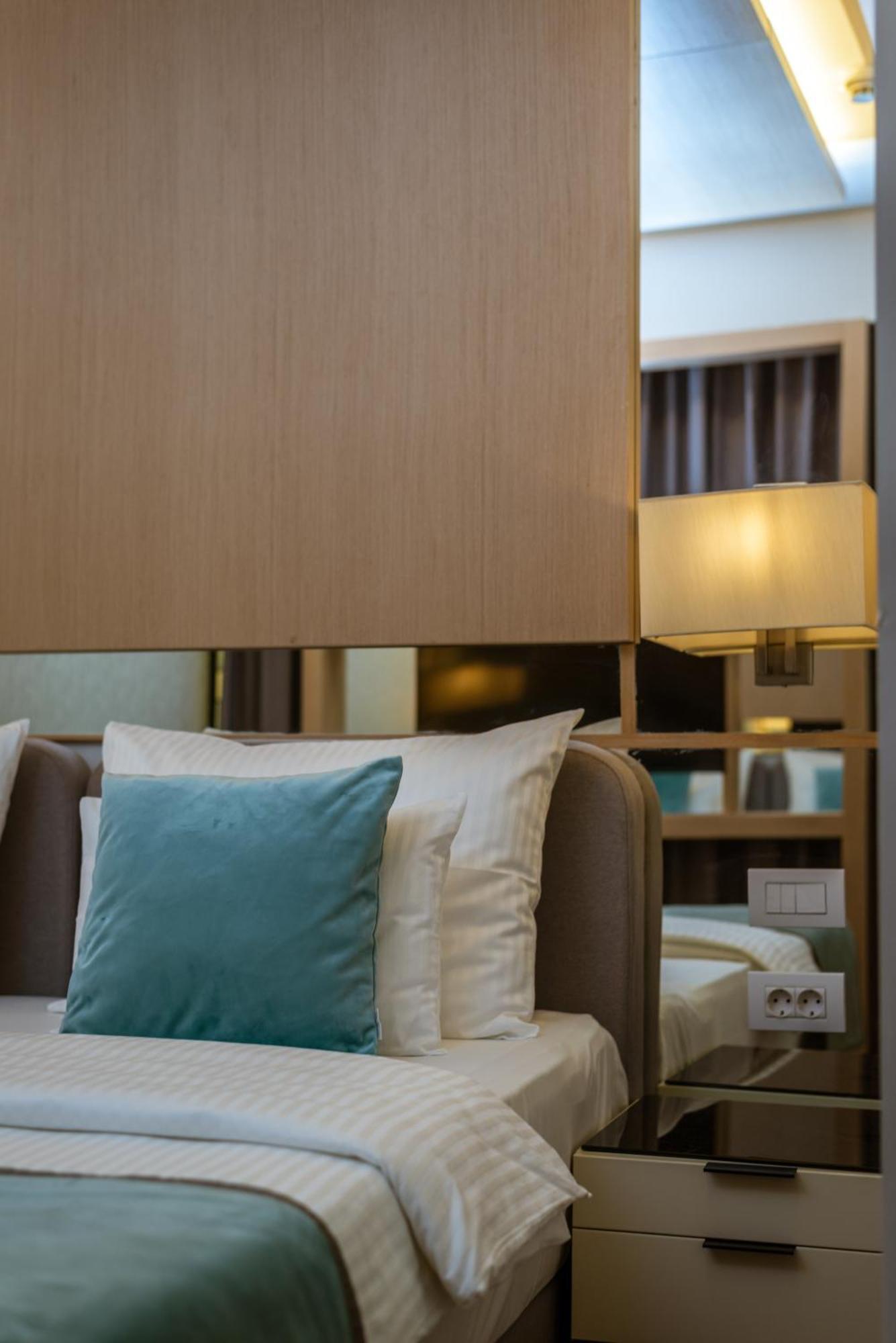 Hotel Imperial Conference & Spa Budva Luaran gambar