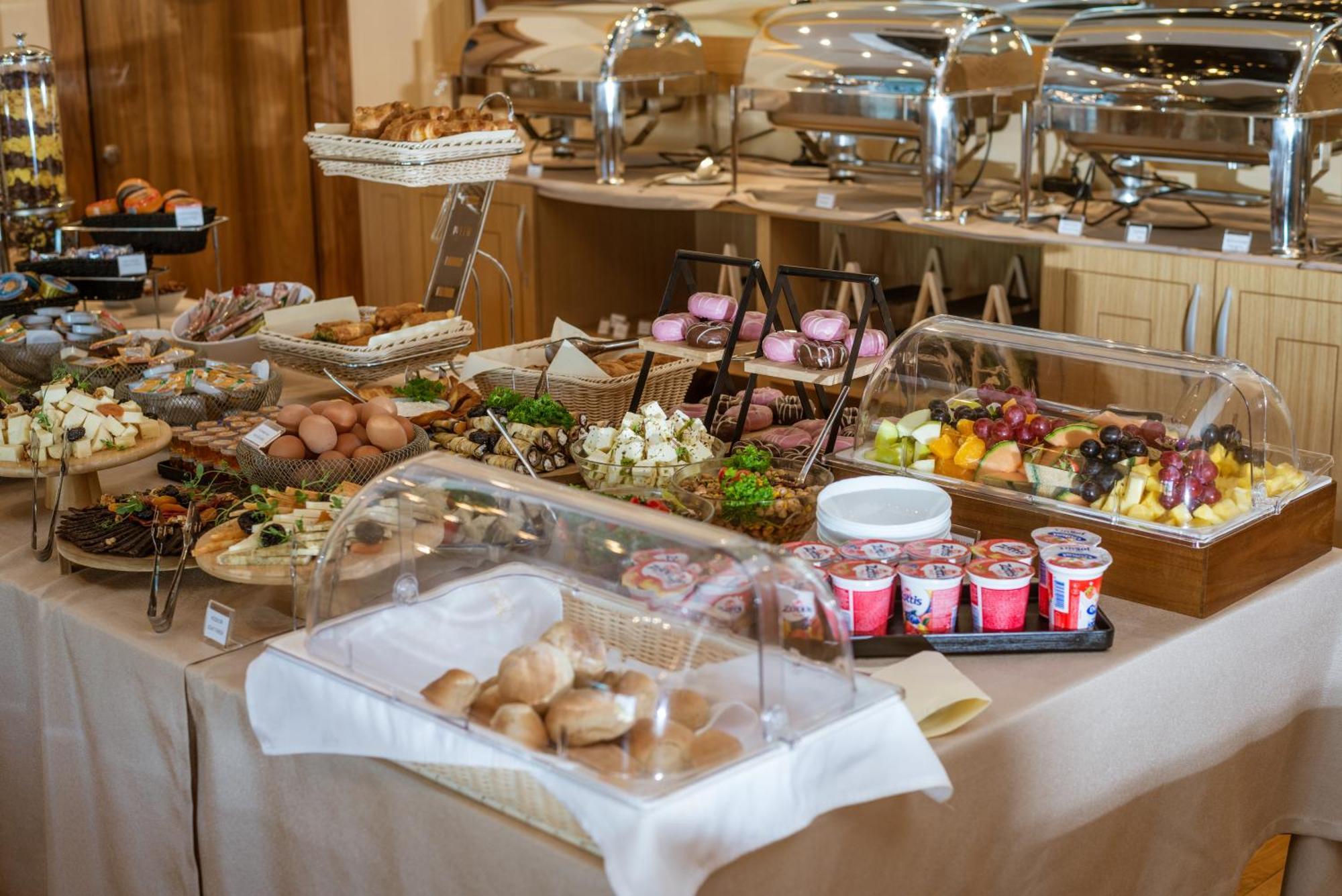 Hotel Imperial Conference & Spa Budva Luaran gambar